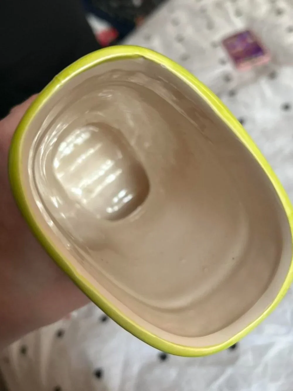 N/A yellow ceramic
